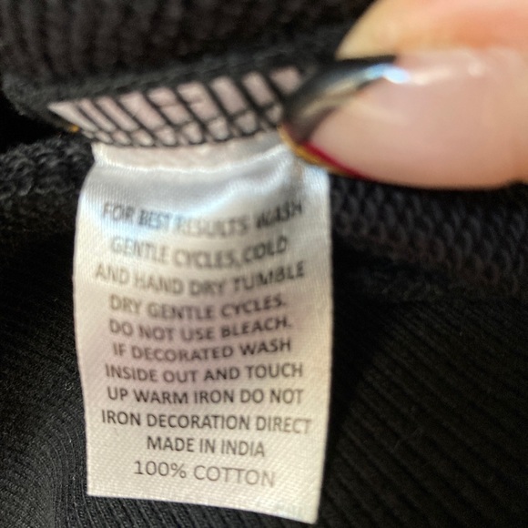 NFL Limited addition appliquéd Blck WASHINGTON COMMANDERS HOODIE Adult Small NWT - Picture 7 of 9